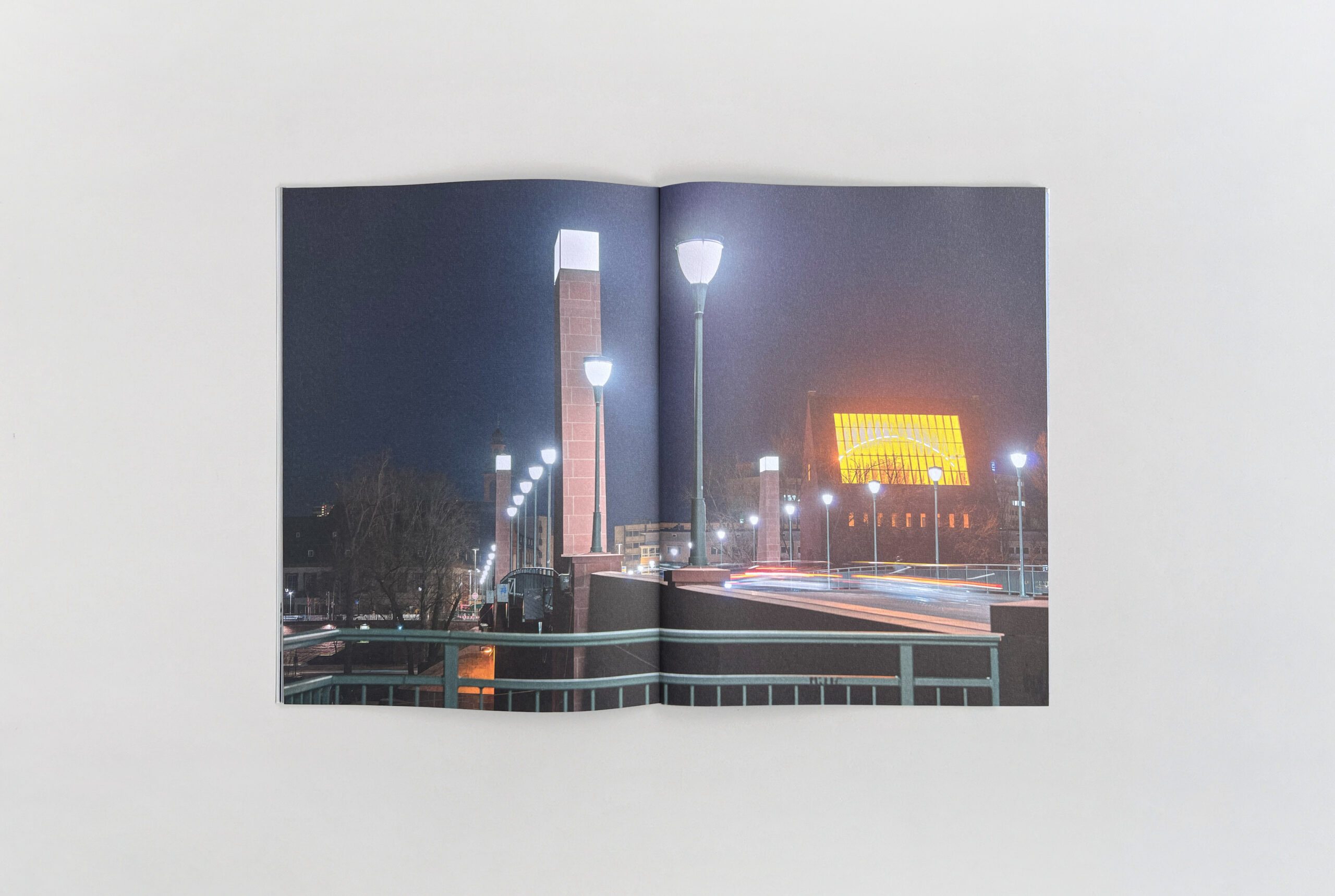 Cover Traffic Architektur Mäckler Architekten Alte Brücke